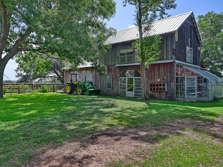 3348 W Ueckert Rd — Photo 41