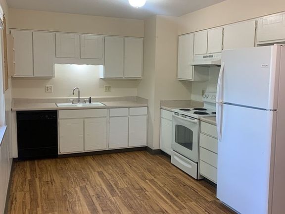 5th image of 320 Del Clair Rd