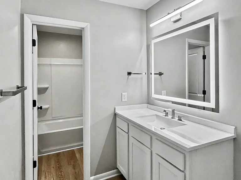 274 Mariners Cir — Photo 17