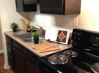 911 Clopper Rd APT T2, Gaithersburg, MD 20878