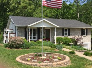 229 Cherokee Dr, Jefferson City, MO 65101
