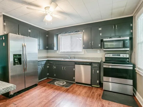 223 Lincoln Ave, Rochester, NY 14611