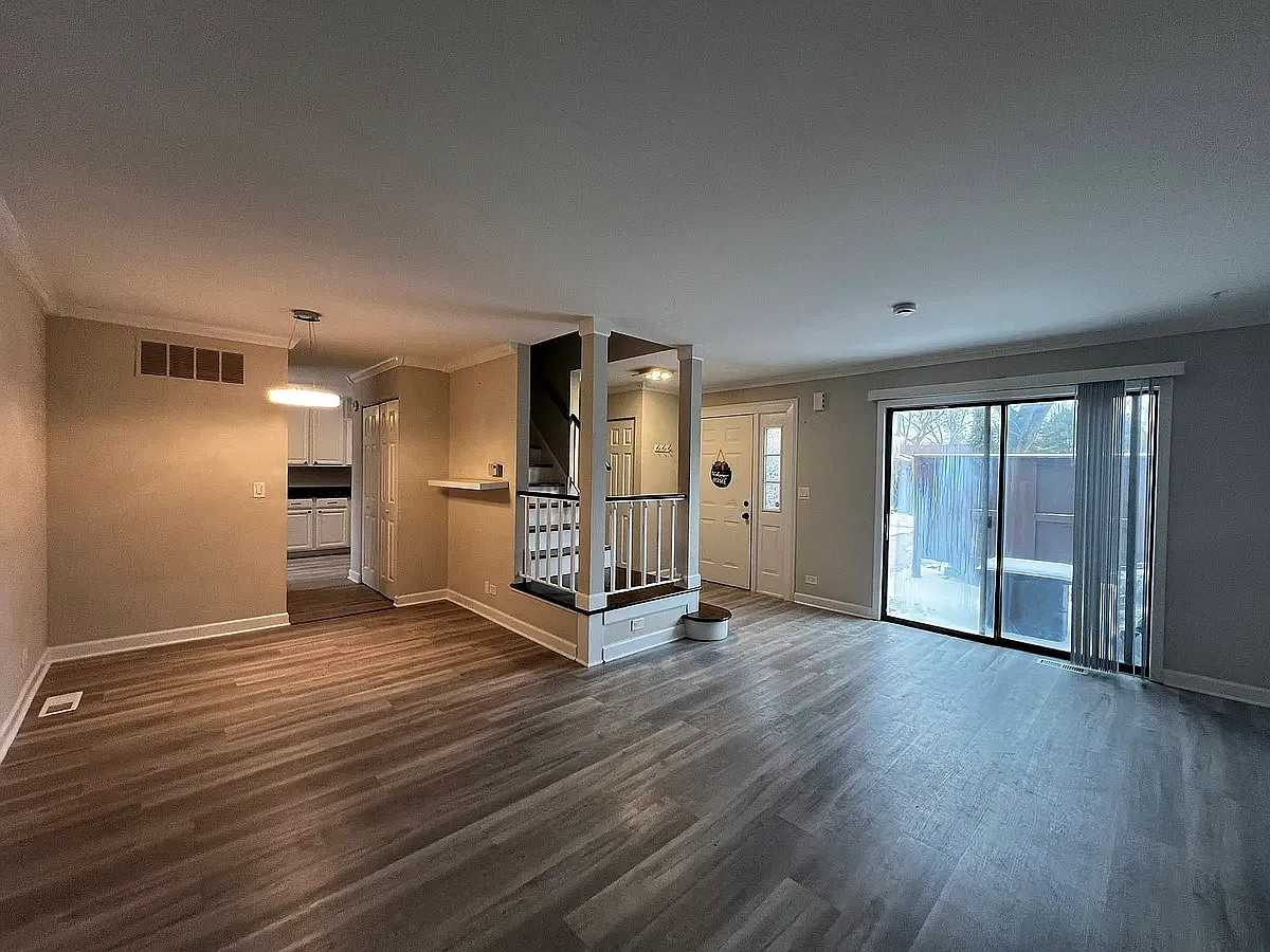 Building Photo - 7333 Winthrop Way #10