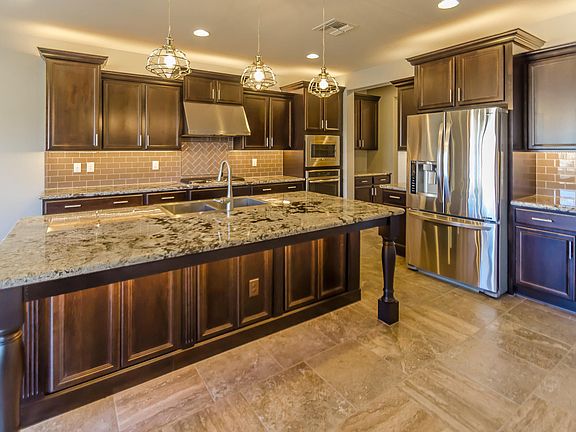 5th image of 3660 E Blue Spruce Ln