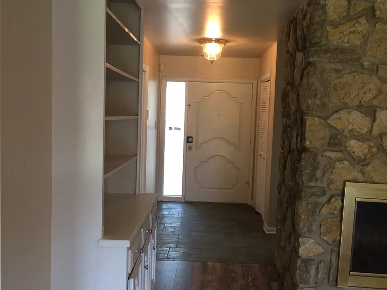 4912 S Knoxville Pl — Photo 9