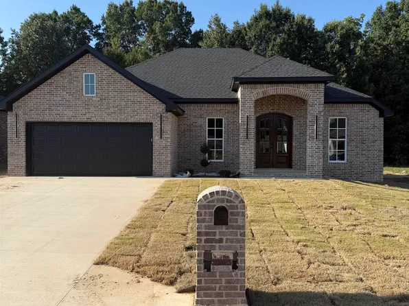 610 Cayson St, Bono, AR 72416