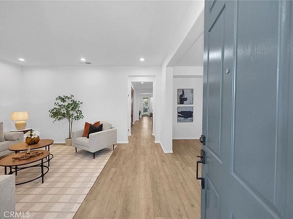 4th image of 29192 Jamesonite Cir