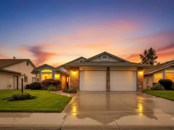 8261 W Echo Falls Ln, Garden City, ID 83714