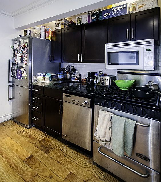 1st image of 320 W 14th St APT 2B