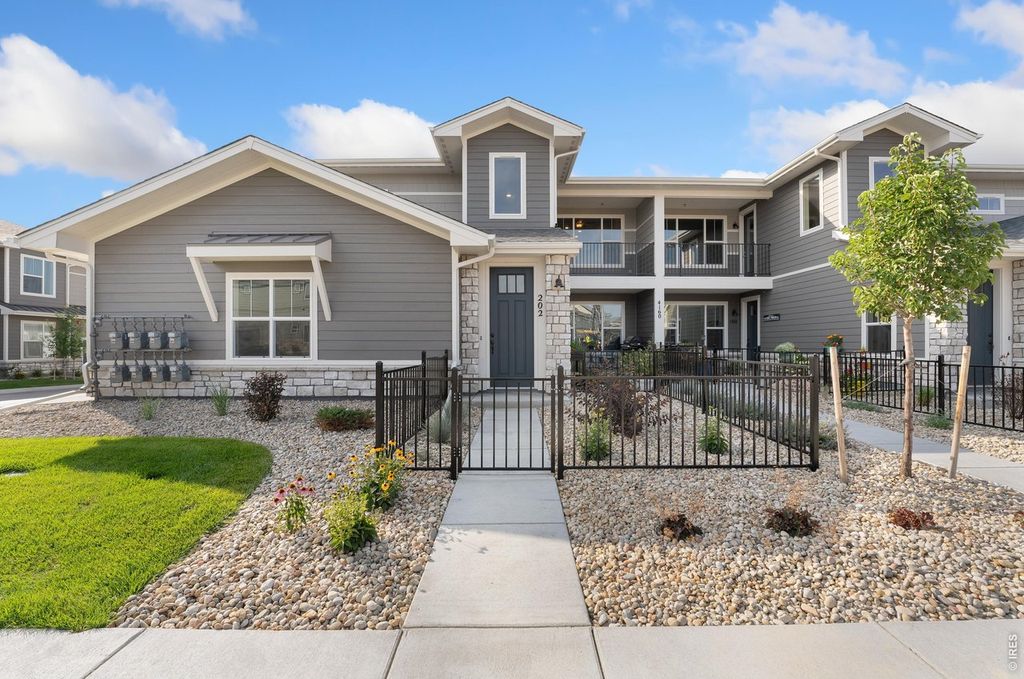 4160 South Park Dr #202