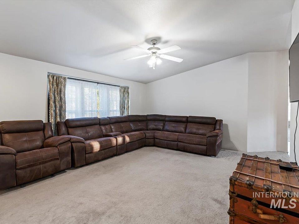 1095 S 3 W B, Mtn Home, ID 83647 Zillow