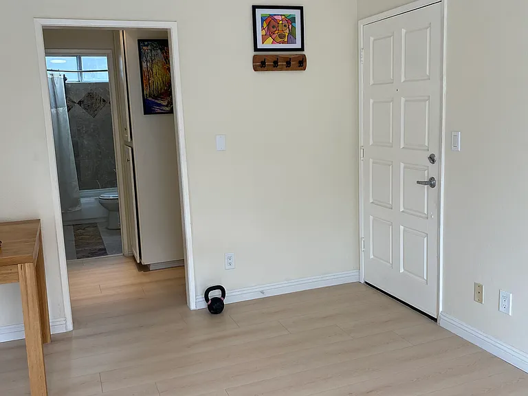 2471 Sawtelle Blvd #201 — Photo 3