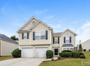 9429 Chastain Walk Dr, Charlotte, NC 28216