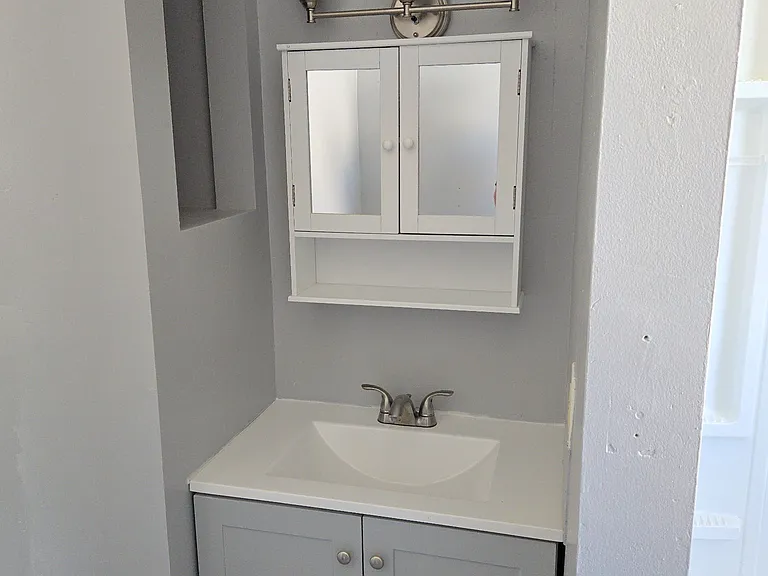 Parkview Place Apartments — Photo 10