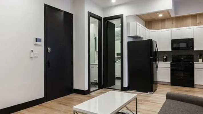 Rented by Nooklyn NYC LLC | media 48