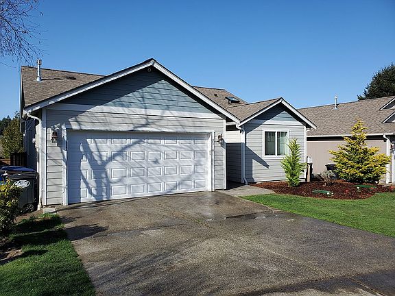 2nd image of 2918 Haig Dr SE