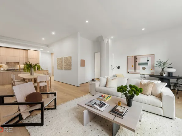252 7th Avenue 6U image 3 of 14