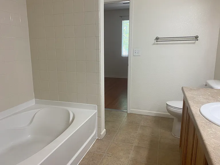 9300 E Florida Ave #608 — Photo 19