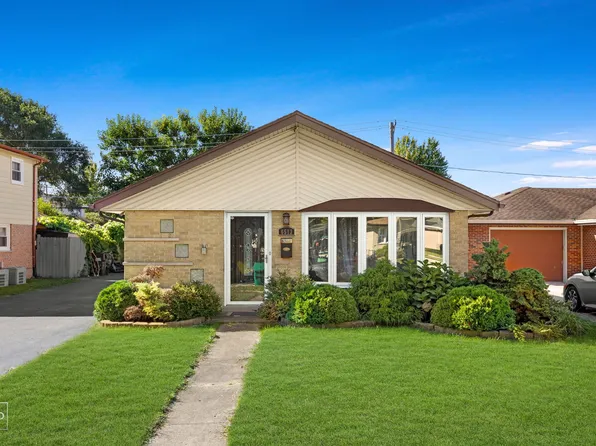 6513 W 102nd Pl, Chicago Ridge, IL 60415