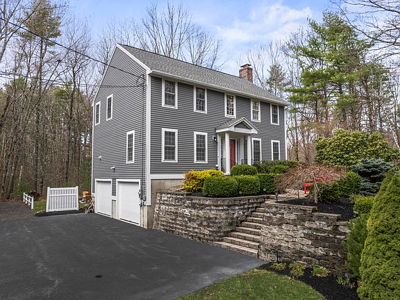 4th image of 1126 Coles Hill Road