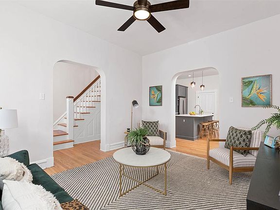4th image of 3317 Pestalozzi St