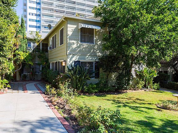 2nd image of 1032 Carol Dr #3