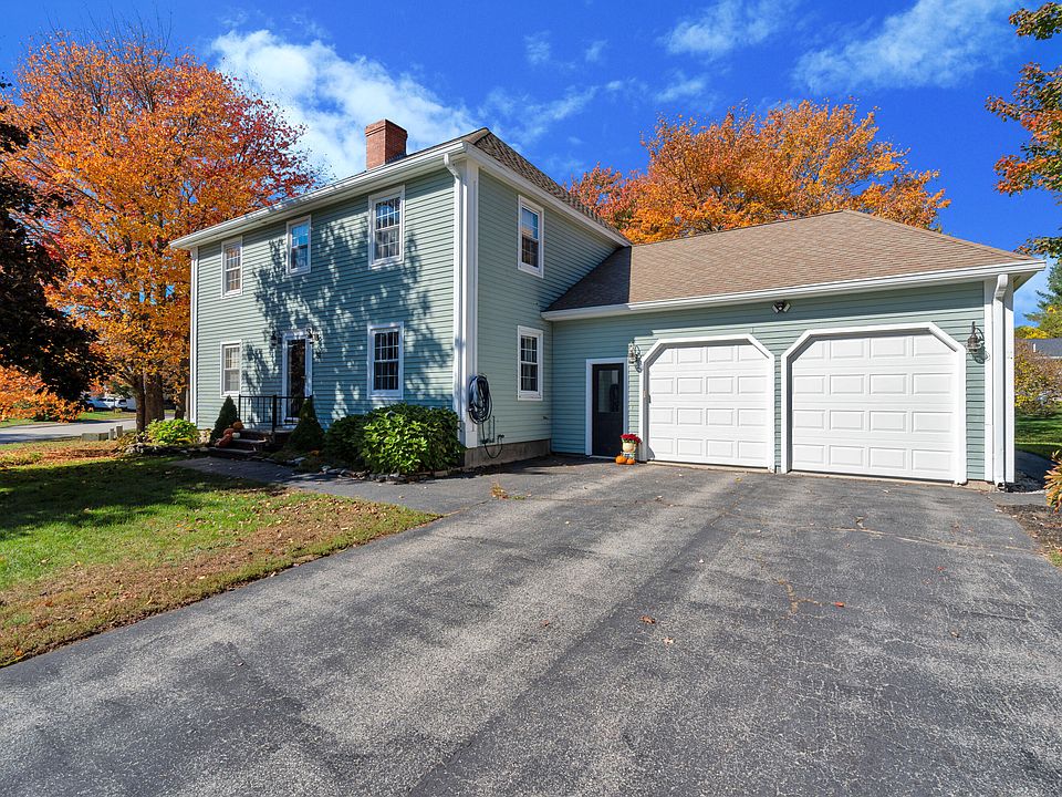 1st image of 30 Tamarack Drive