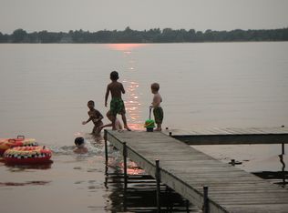 21252 S Lake George Dr NW, Oak Grove, MN 55011