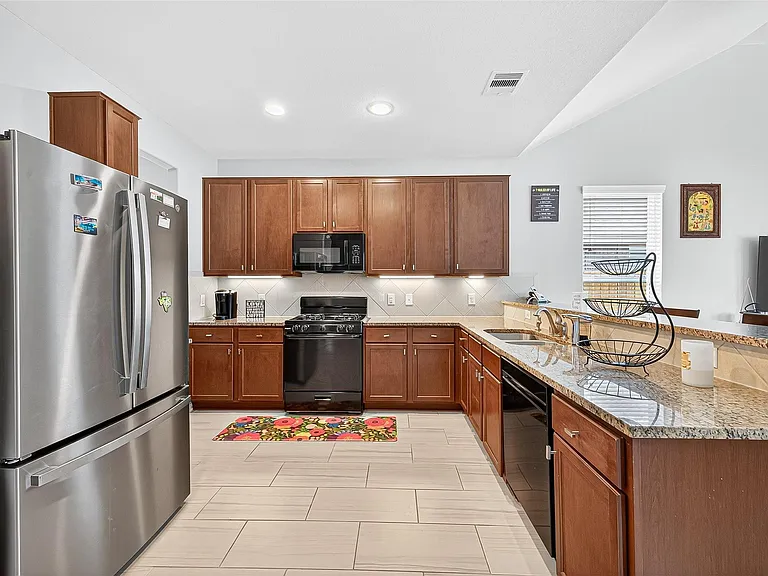 21319 Tropisea Dr — Photo 13