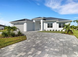 129 Cultural Park Blvd N, Cape Coral, FL 33909