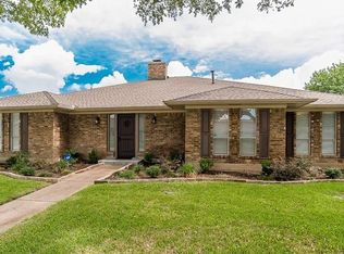 1519 Estates Way, Carrollton, TX 75006