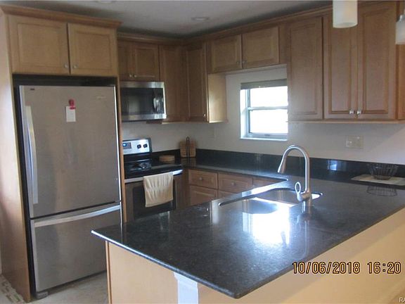 4th image of 11428 W Bayshore Dr