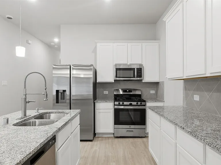 21980 Juniper Crossing Dr — Photo 4
