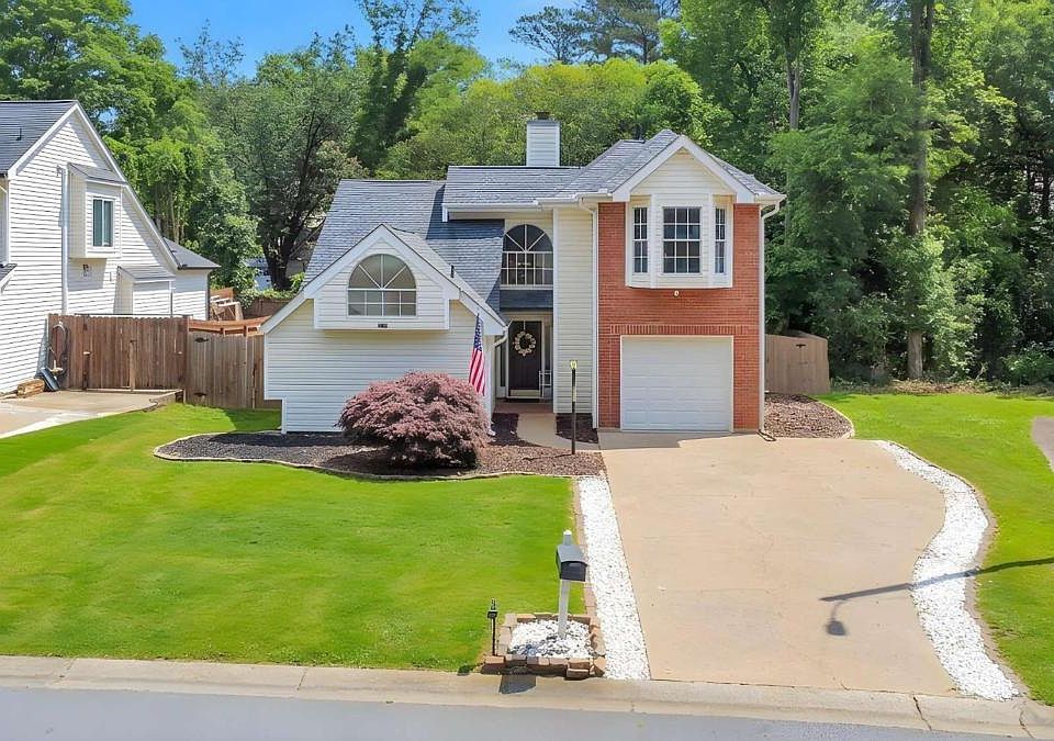 1st image of 888 Halston Ct