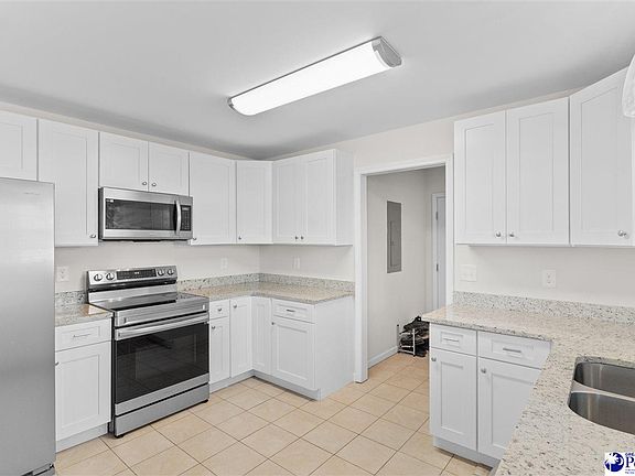 5th image of 4075 Milan Rd