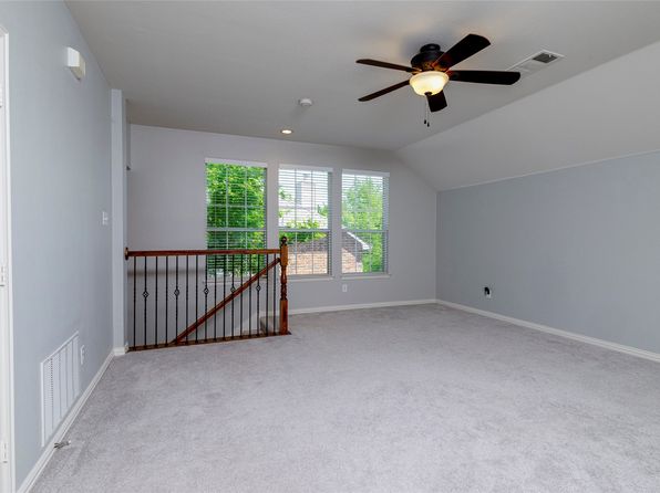 8712 Dayton Dr, Argyle, TX 76226