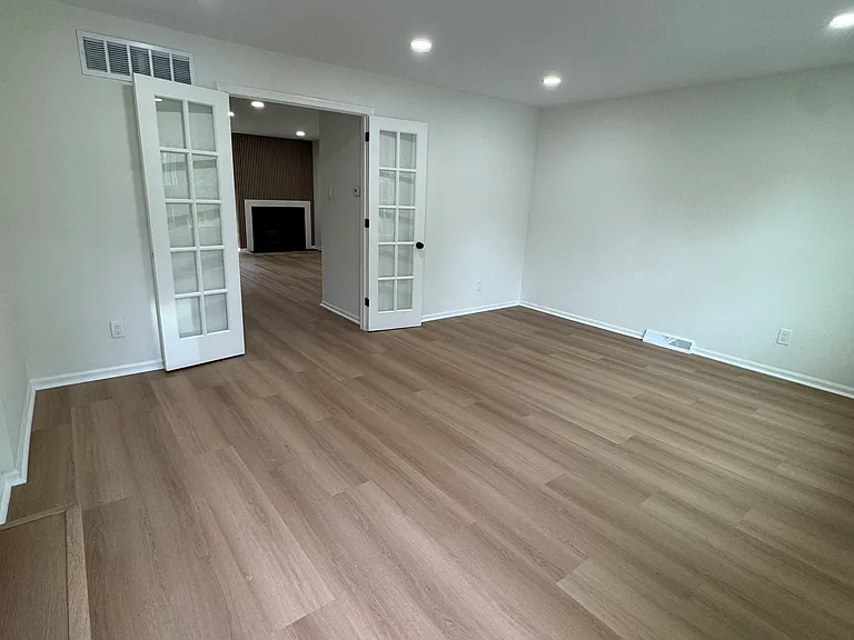 4800 Plum Run Ct — Photo 1