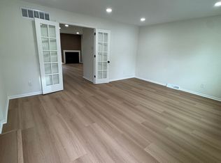4800 Plum Run Ct, Wilmington, DE 19808