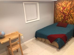 549 45th St NE, Washington, DC 20019