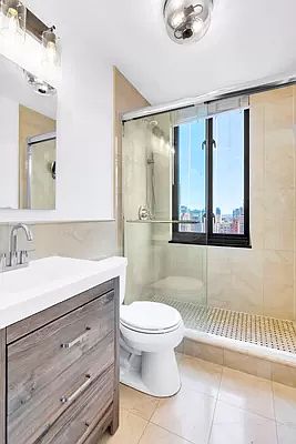 5th image of 407 Park Ave S APT 22B