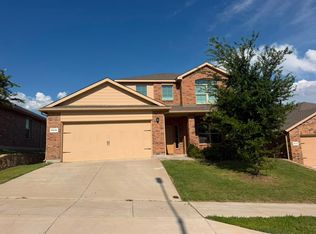 9236 Castorian Dr, Fort Worth, TX 76131