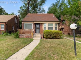 19937 Stansbury St, Detroit, MI 48235