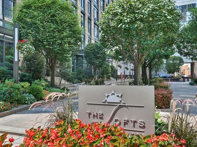 25 City Place #6C, White Plains, NY, 10601