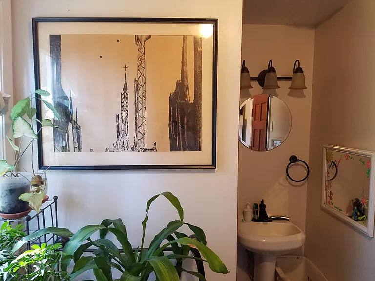 Lakeview Dr — Photo 17