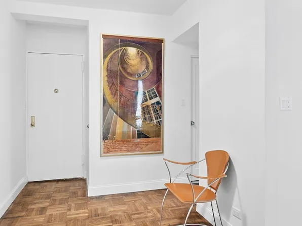 45 West 54th Street 12B image 3 of 13