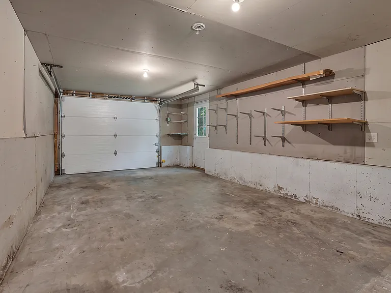 587 Central Ave — Photo 31