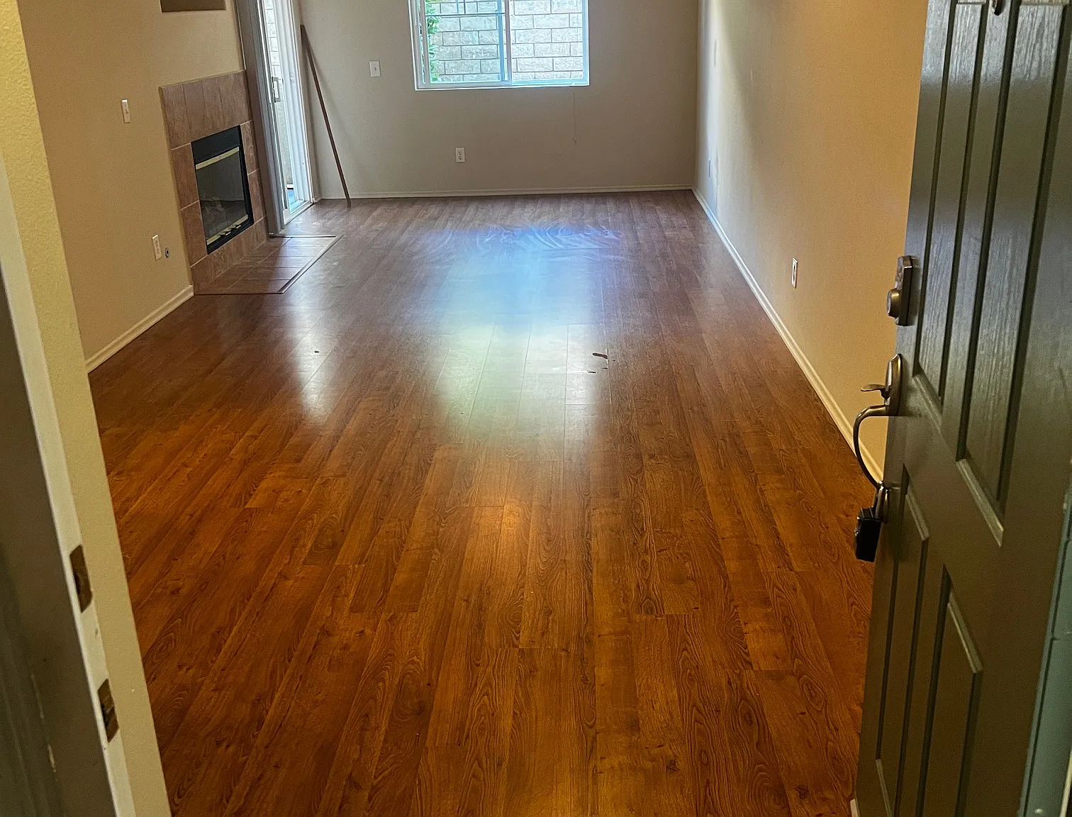 1 bed, 730 sqft, $1,825 — Photo 2