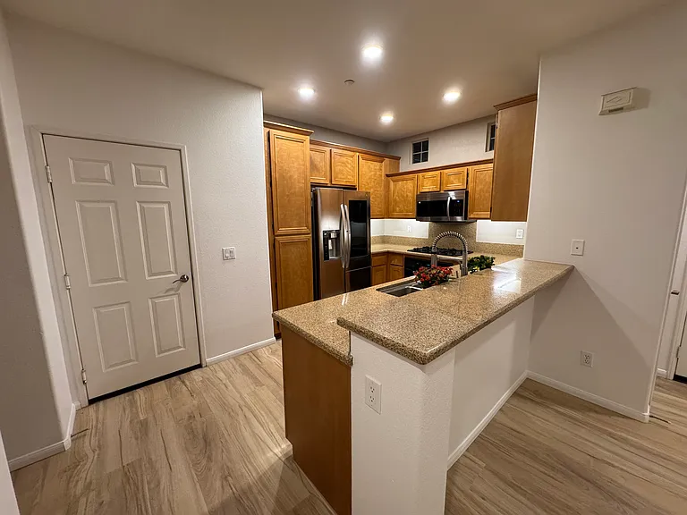 2653 Bellezza Dr — Photo 12