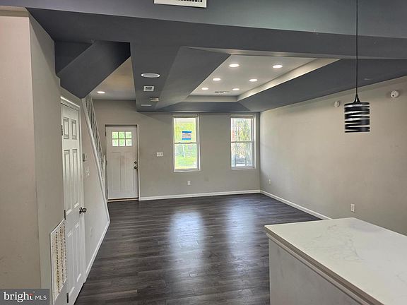 2nd image of 2540 Quantico Ave