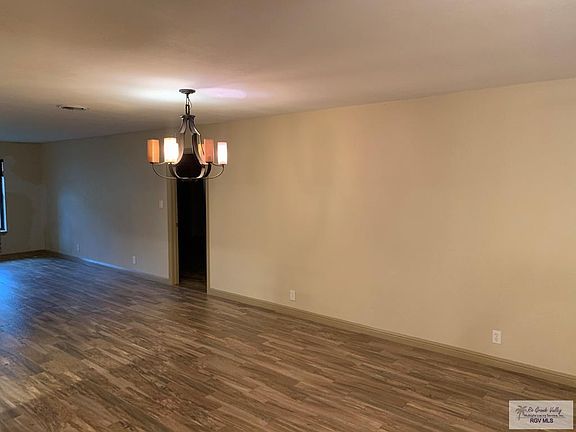 4th image of 2502 Becky Ln